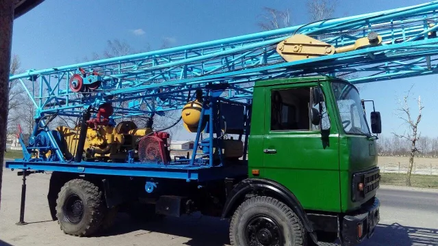 Буровая установка 1БА-15