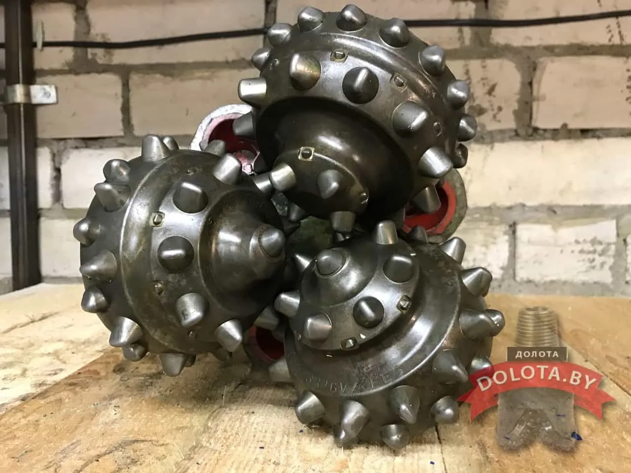 Шарошечное долото 219,1 IADC 437  (USA)