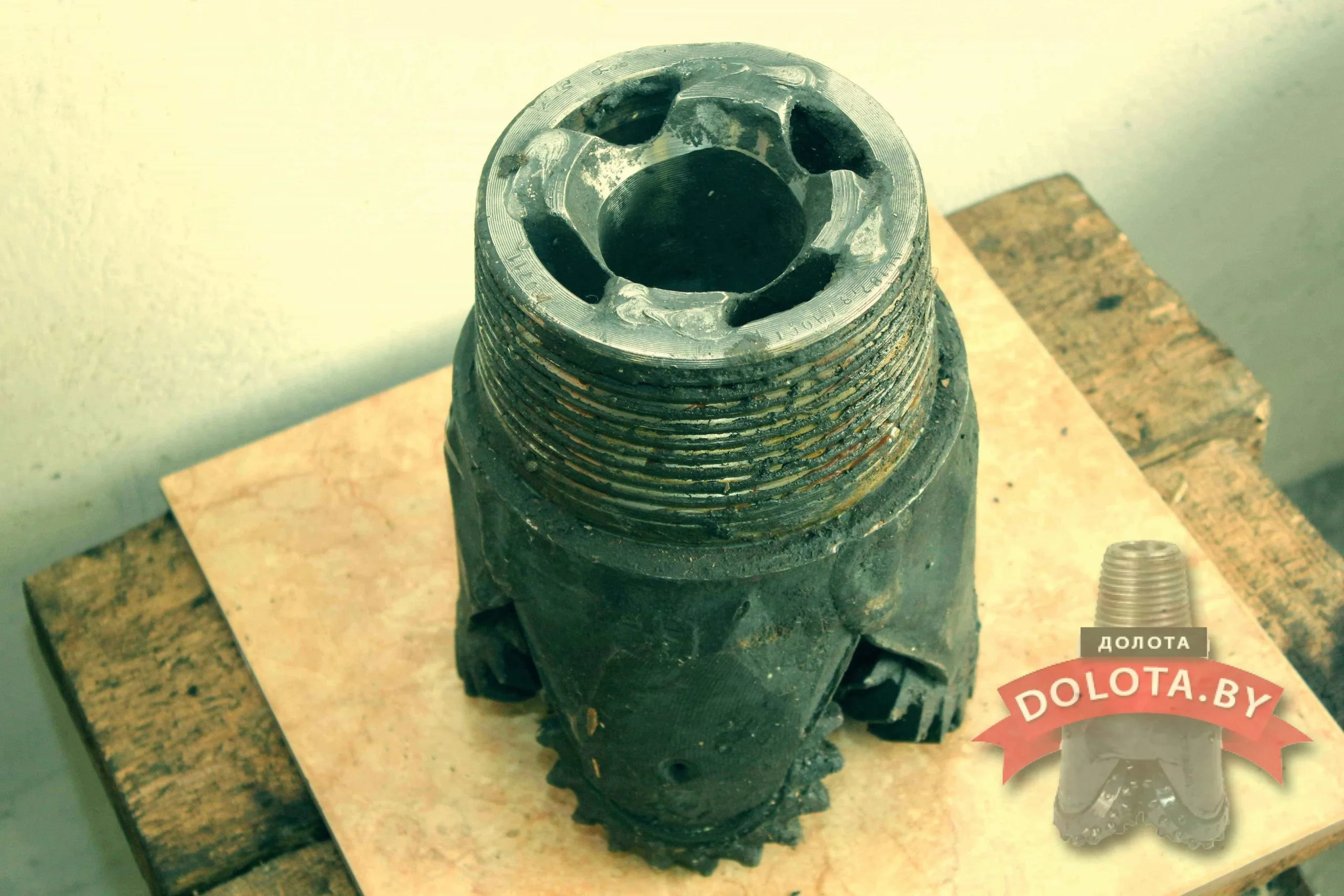 4х шарошечное долото 190,5 СТ-ЦВ