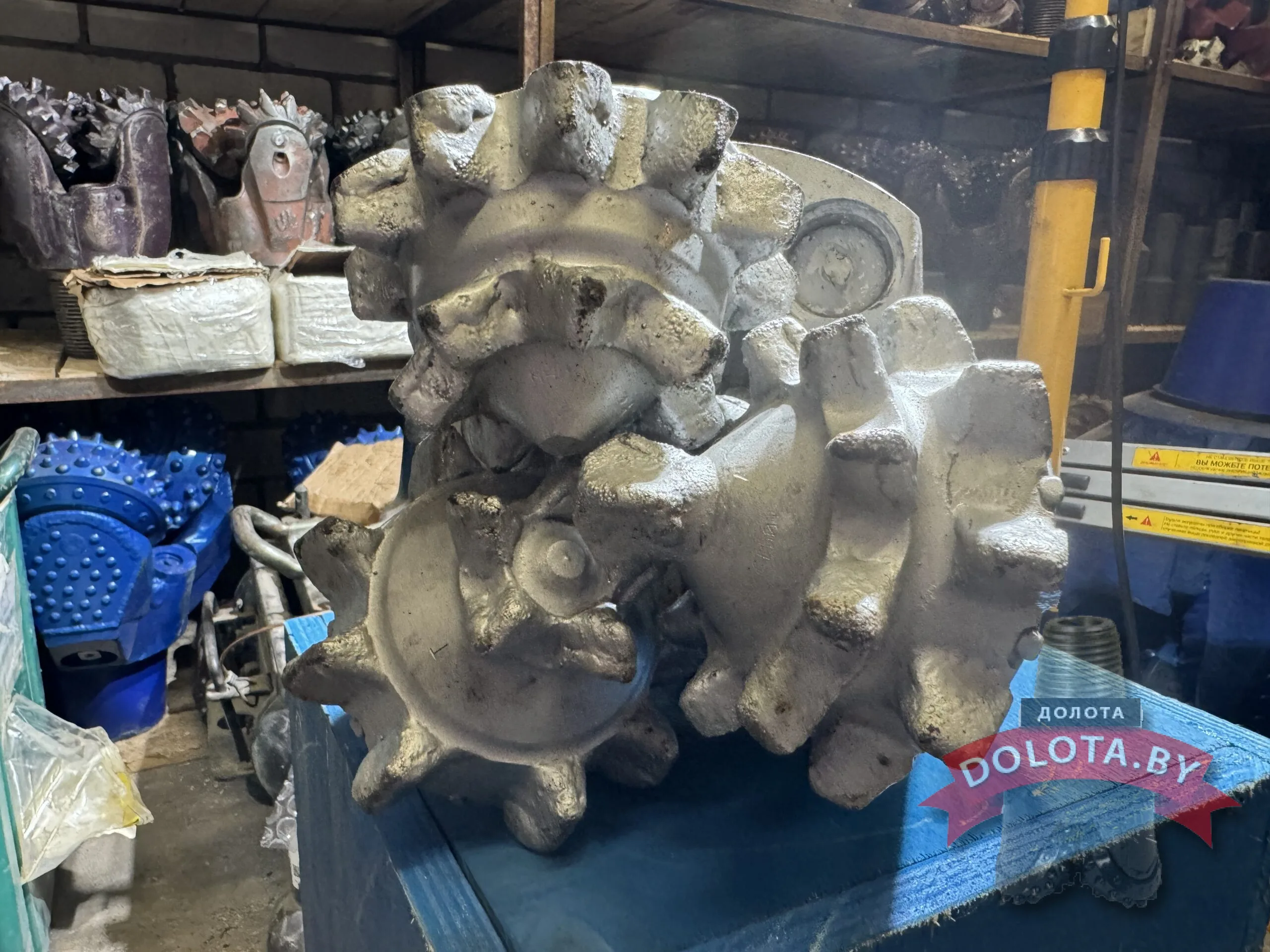 Шарошечное долото 193.7 MXL-C1 (Baker Hughes)