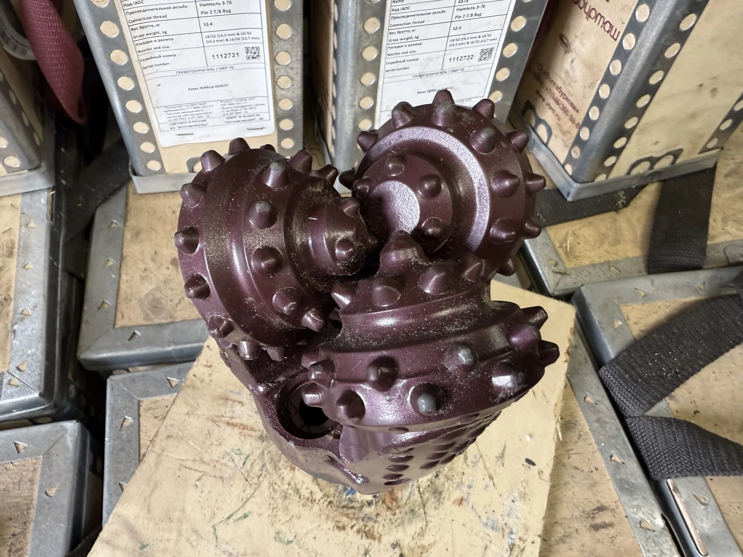 Шарошечное долото 120.6 SLHP437 IADC 437