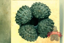 4х шарошечное долото 190,5 СТ-ЦВ