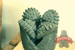 4х шарошечное долото 190,5 СТ-ЦВ