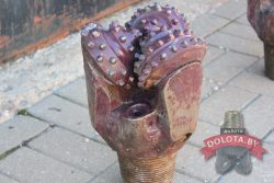 Долото шарошечное 215,9 CЗ-ГАУ