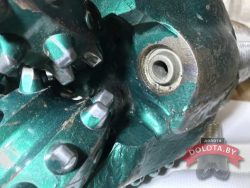 Долото 8 1/2" iadc 437 Varel