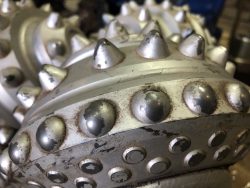 Шарошечное долото 295.3 MX30G код 537 - Baker Hughes