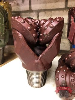 Шарошечное долото 132 К-ЦВ