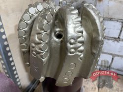 PDC 215.9 FD913MH (Волгабурмаш)