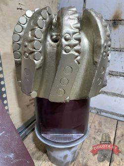 PDC 215.9 FD913MH (Волгабурмаш)