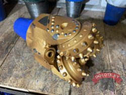 Шарошечное долото 171,4 SG432