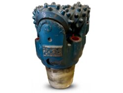 Шарошечное долото 200 42CF IADC 427 (NOV REED)