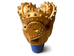 Шарошечное долото 171,4 SG432